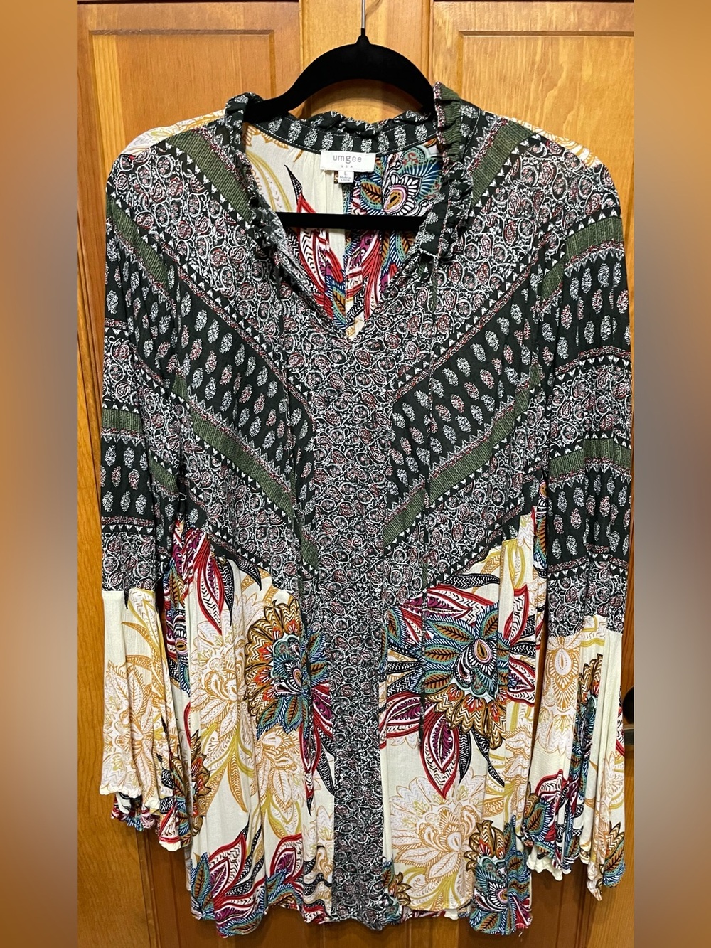 Umgee Multicolor Floral Boho Bell Sleeve Blouse Flowy Festival Hippie Paisley - Picture 2 of 6